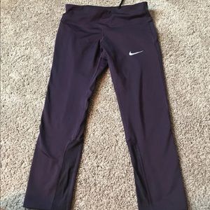 Nike cropped leggings